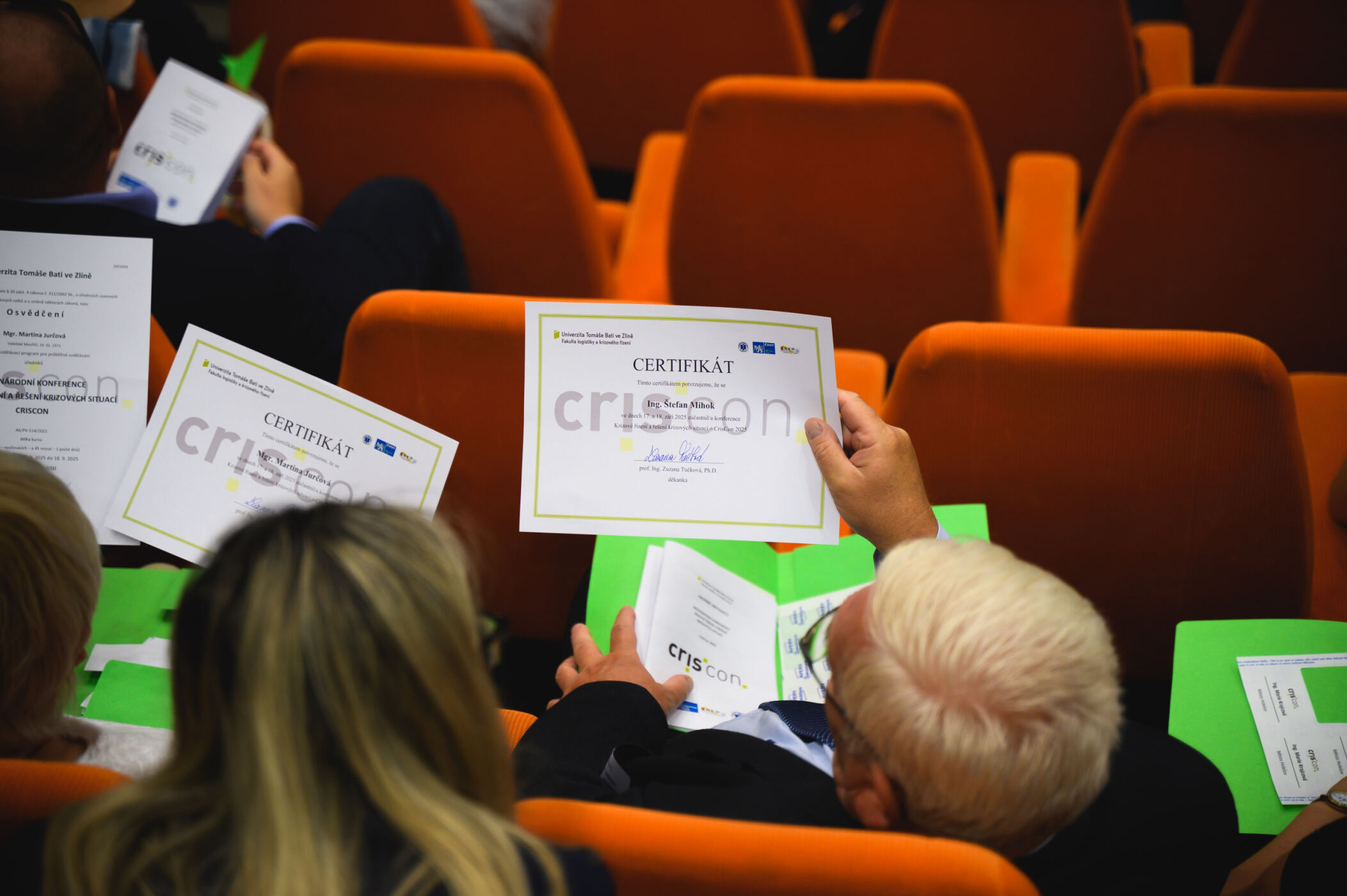 Audience with certificates